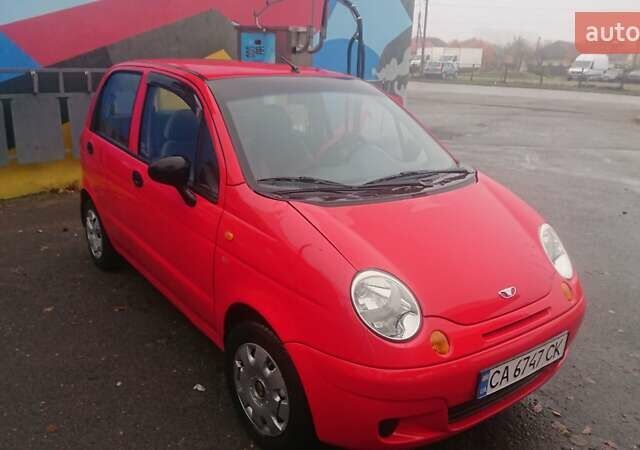 Красный Дэу Матиз, объемом двигателя 0.8 л и пробегом 86 тыс. км за 2800 $, фото 2 на Automoto.ua