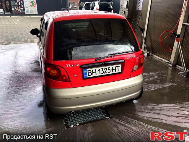 Червоний Деу Матіз, об'ємом двигуна 1 л та пробігом 157 тис. км за 2400 $, фото 4 на Automoto.ua