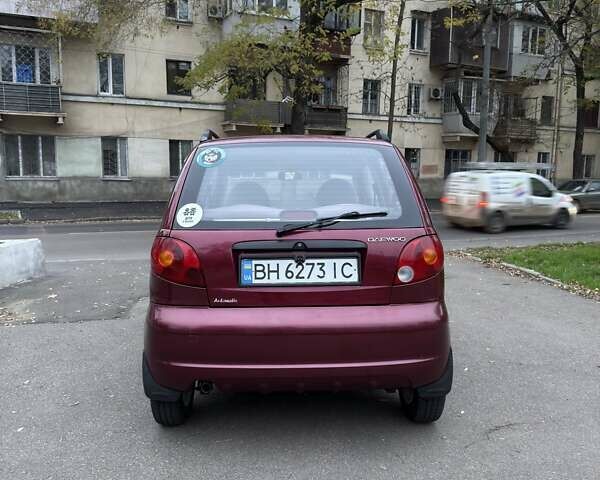 Красный Дэу Матиз, объемом двигателя 0.8 л и пробегом 65 тыс. км за 2999 $, фото 3 на Automoto.ua