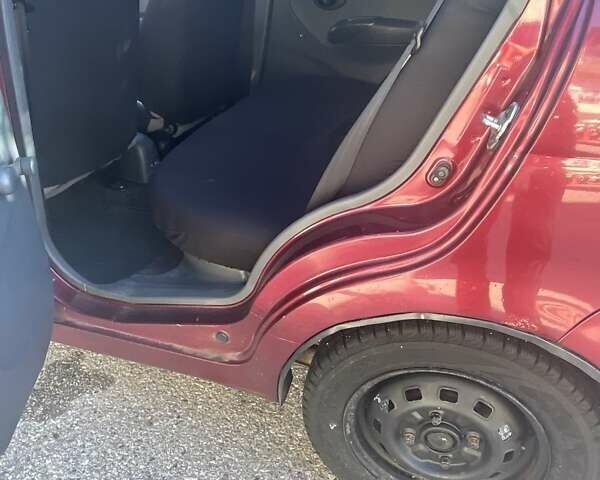 Червоний Деу Матіз, об'ємом двигуна 0.8 л та пробігом 121 тис. км за 3200 $, фото 6 на Automoto.ua