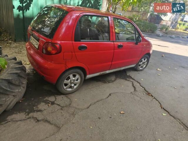 Красный Дэу Матиз, объемом двигателя 0.8 л и пробегом 107 тыс. км за 2000 $, фото 7 на Automoto.ua