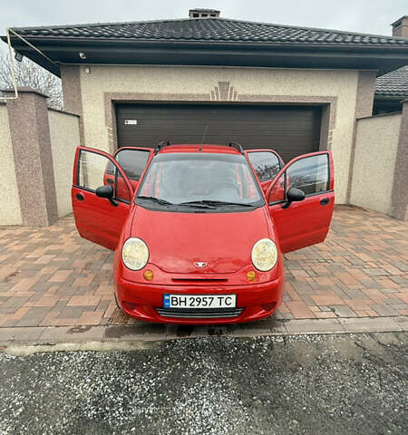 Червоний Деу Матіз, об'ємом двигуна 0.8 л та пробігом 64 тис. км за 3300 $, фото 5 на Automoto.ua