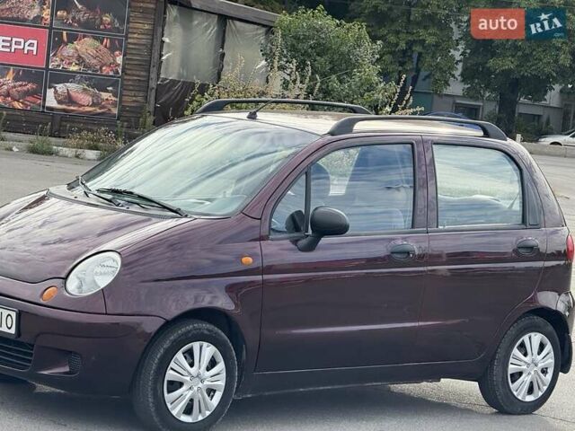 Красный Дэу Матиз, объемом двигателя 0.8 л и пробегом 143 тыс. км за 3350 $, фото 6 на Automoto.ua