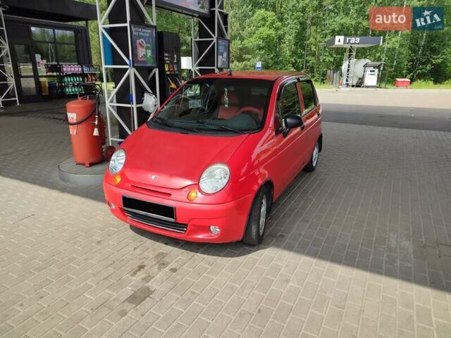 Червоний Деу Матіз, об'ємом двигуна 0.8 л та пробігом 140 тис. км за 3300 $, фото 1 на Automoto.ua