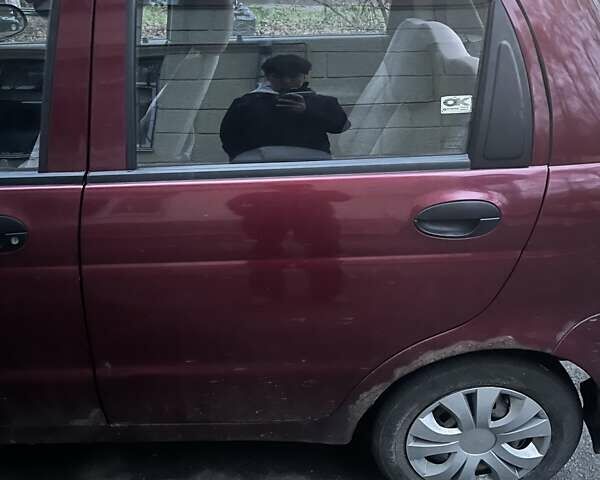 Красный Дэу Матиз, объемом двигателя 0.8 л и пробегом 149 тыс. км за 1750 $, фото 1 на Automoto.ua