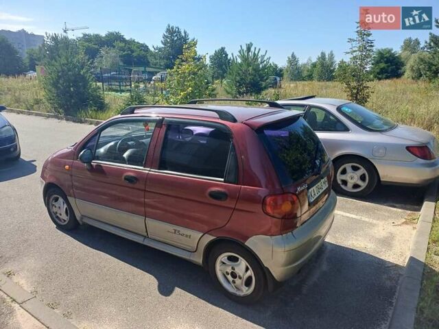 Красный Дэу Матиз, объемом двигателя 0.8 л и пробегом 137 тыс. км за 2200 $, фото 3 на Automoto.ua
