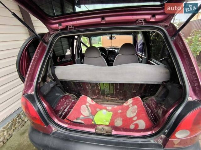 Красный Дэу Матиз, объемом двигателя 0.8 л и пробегом 95 тыс. км за 1600 $, фото 10 на Automoto.ua