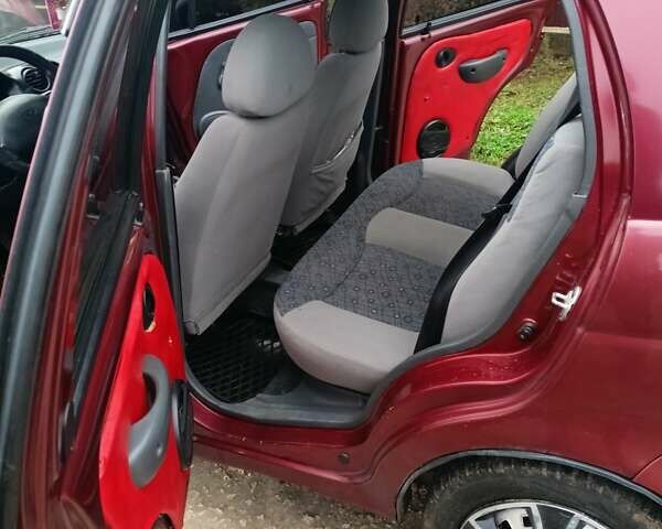 Червоний Деу Матіз, об'ємом двигуна 0.8 л та пробігом 125 тис. км за 2200 $, фото 11 на Automoto.ua