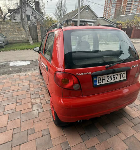 Червоний Деу Матіз, об'ємом двигуна 0.8 л та пробігом 64 тис. км за 3300 $, фото 4 на Automoto.ua
