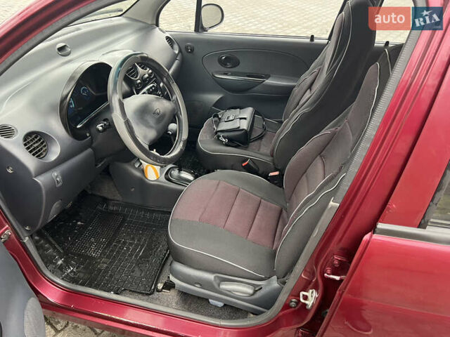 Красный Дэу Матиз, объемом двигателя 0.8 л и пробегом 65 тыс. км за 2500 $, фото 11 на Automoto.ua