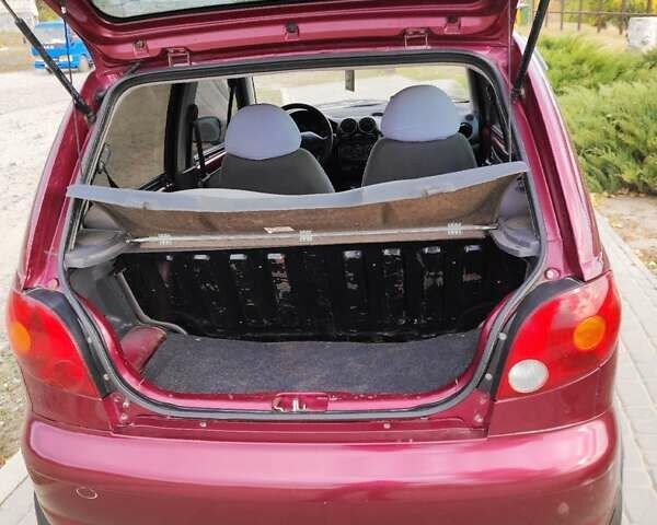 Красный Дэу Матиз, объемом двигателя 0.8 л и пробегом 124 тыс. км за 2550 $, фото 3 на Automoto.ua