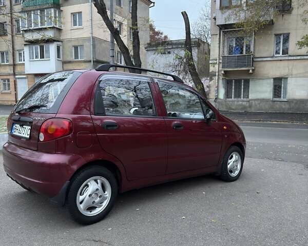 Красный Дэу Матиз, объемом двигателя 0.8 л и пробегом 65 тыс. км за 2999 $, фото 2 на Automoto.ua
