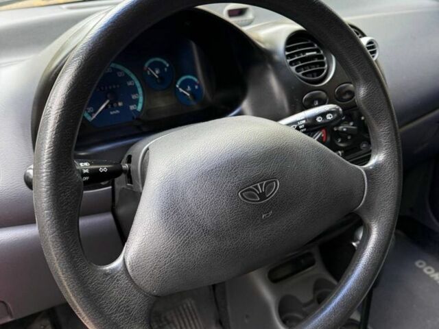 Червоний Деу Матіз, об'ємом двигуна 0.8 л та пробігом 70 тис. км за 2250 $, фото 4 на Automoto.ua