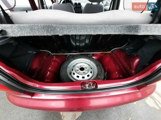 Червоний Деу Матіз, об'ємом двигуна 0.8 л та пробігом 73 тис. км за 2800 $, фото 13 на Automoto.ua