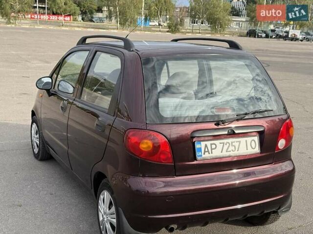 Красный Дэу Матиз, объемом двигателя 0.8 л и пробегом 143 тыс. км за 3350 $, фото 7 на Automoto.ua