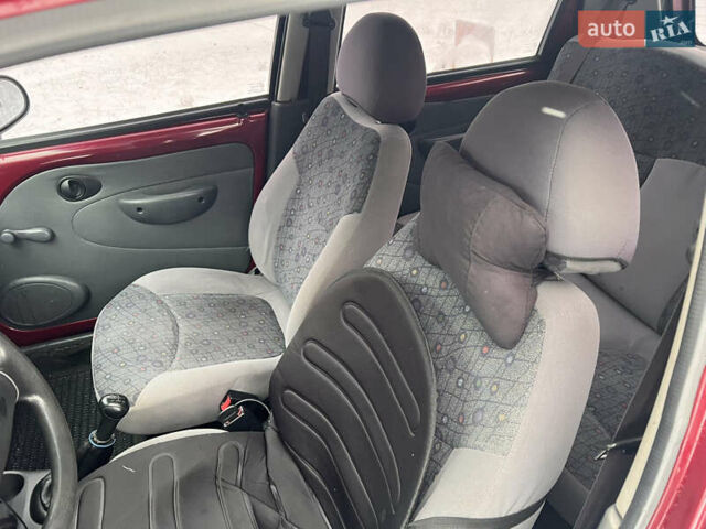 Червоний Деу Матіз, об'ємом двигуна 0.8 л та пробігом 133 тис. км за 2500 $, фото 9 на Automoto.ua