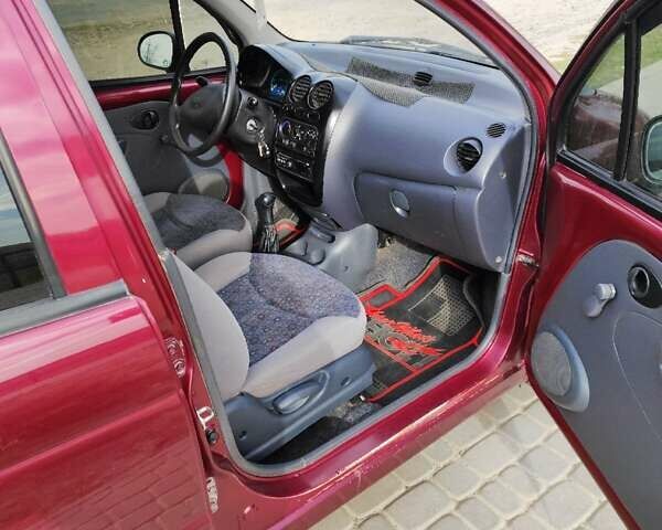 Красный Дэу Матиз, объемом двигателя 0.8 л и пробегом 124 тыс. км за 2550 $, фото 10 на Automoto.ua