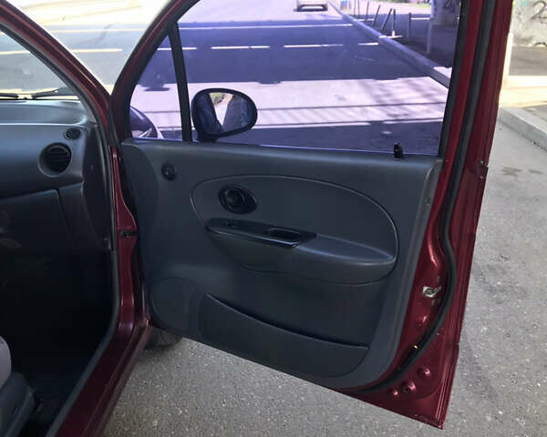 Красный Дэу Матиз, объемом двигателя 0.8 л и пробегом 118 тыс. км за 2900 $, фото 11 на Automoto.ua