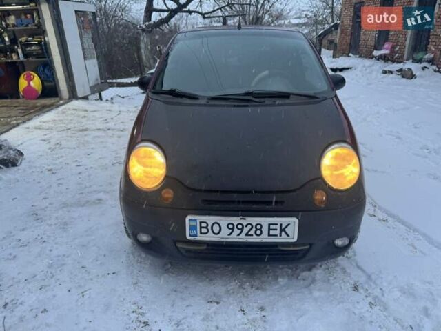 Червоний Деу Матіз, об'ємом двигуна 0.8 л та пробігом 360 тис. км за 1180 $, фото 5 на Automoto.ua