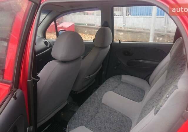 Красный Дэу Матиз, объемом двигателя 0.8 л и пробегом 86 тыс. км за 2800 $, фото 9 на Automoto.ua