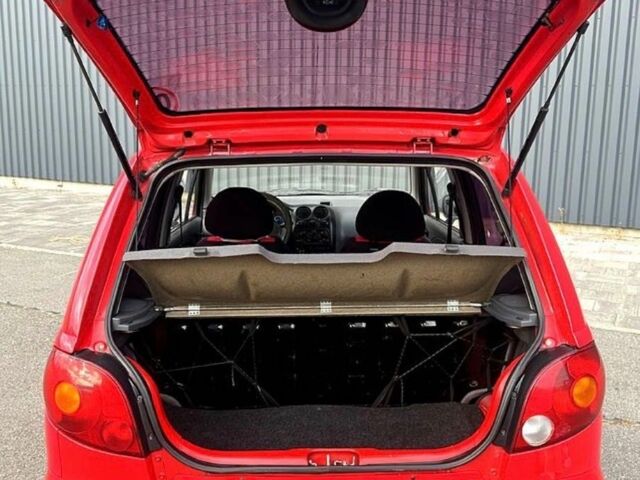 Красный Дэу Матиз, объемом двигателя 0.8 л и пробегом 90 тыс. км за 3333 $, фото 2 на Automoto.ua