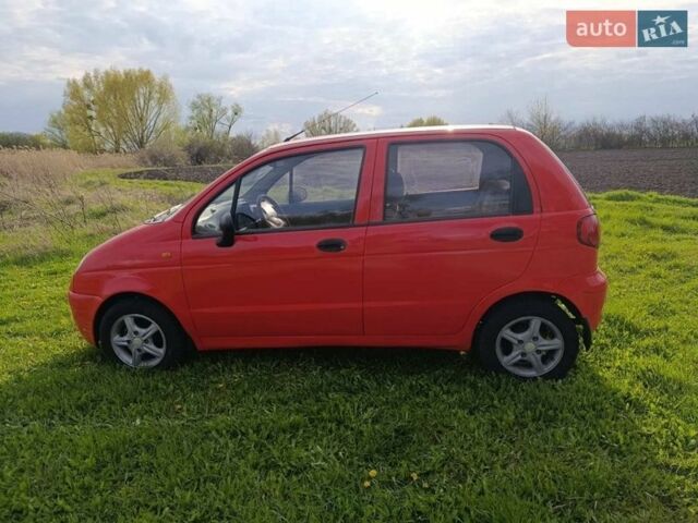 Красный Дэу Матиз, объемом двигателя 0.8 л и пробегом 145 тыс. км за 2300 $, фото 12 на Automoto.ua