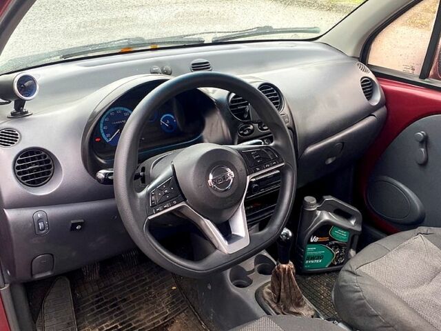 Красный Дэу Матиз, объемом двигателя 0.8 л и пробегом 250 тыс. км за 1800 $, фото 4 на Automoto.ua