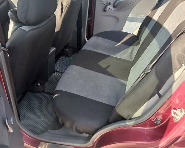 Червоний Деу Матіз, об'ємом двигуна 0.8 л та пробігом 72 тис. км за 3499 $, фото 26 на Automoto.ua