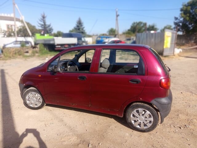 Красный Дэу Матиз, объемом двигателя 8 л и пробегом 339 тыс. км за 1300 $, фото 2 на Automoto.ua