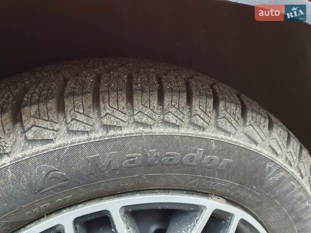 Красный Дэу Матиз, объемом двигателя 0.8 л и пробегом 70 тыс. км за 1950 $, фото 21 на Automoto.ua