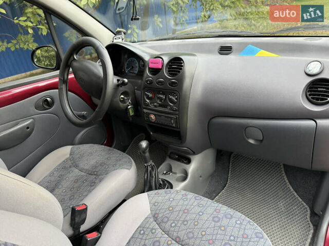 Червоний Деу Матіз, об'ємом двигуна 0.8 л та пробігом 41 тис. км за 2900 $, фото 5 на Automoto.ua