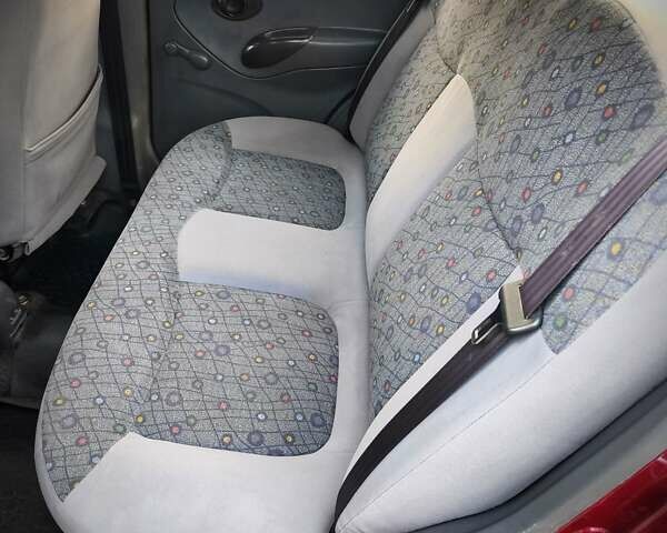 Красный Дэу Матиз, объемом двигателя 0.8 л и пробегом 116 тыс. км за 2750 $, фото 15 на Automoto.ua