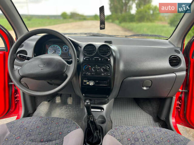 Красный Дэу Матиз, объемом двигателя 0 л и пробегом 101 тыс. км за 3300 $, фото 5 на Automoto.ua