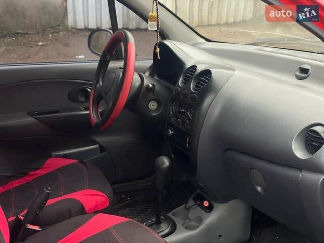 Красный Дэу Матиз, объемом двигателя 0.8 л и пробегом 141 тыс. км за 2950 $, фото 9 на Automoto.ua