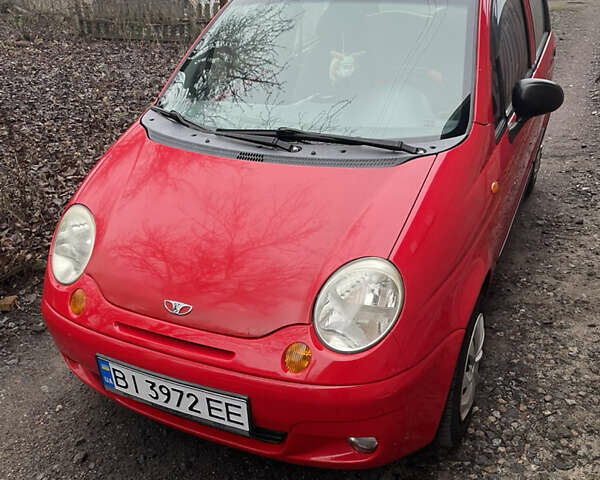 Красный Дэу Матиз, объемом двигателя 0.8 л и пробегом 103 тыс. км за 2400 $, фото 1 на Automoto.ua