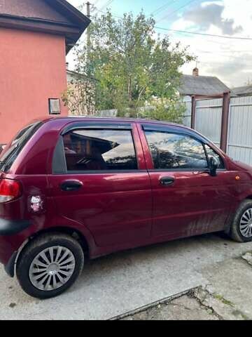 Красный Дэу Матиз, объемом двигателя 0.8 л и пробегом 57 тыс. км за 3000 $, фото 4 на Automoto.ua