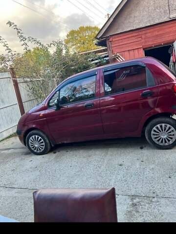 Красный Дэу Матиз, объемом двигателя 0.8 л и пробегом 57 тыс. км за 3000 $, фото 5 на Automoto.ua