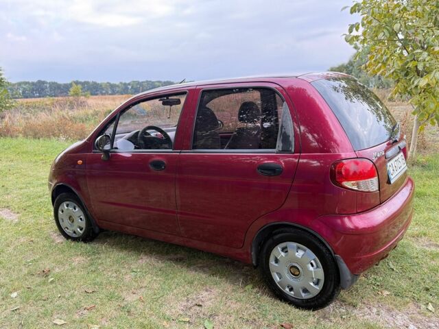 Красный Дэу Матиз, объемом двигателя 0.8 л и пробегом 41 тыс. км за 3000 $, фото 3 на Automoto.ua