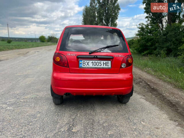 Красный Дэу Матиз, объемом двигателя 0 л и пробегом 101 тыс. км за 3300 $, фото 1 на Automoto.ua