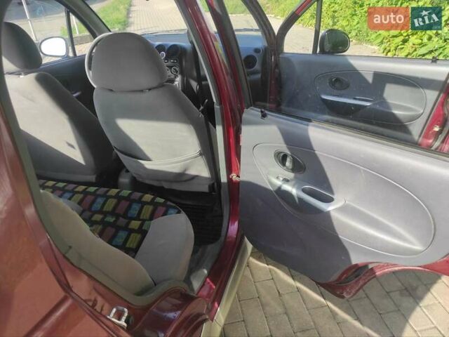 Червоний Деу Матіз, об'ємом двигуна 1 л та пробігом 53 тис. км за 2950 $, фото 12 на Automoto.ua