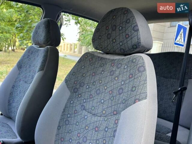 Червоний Деу Матіз, об'ємом двигуна 0.8 л та пробігом 35 тис. км за 3800 $, фото 21 на Automoto.ua