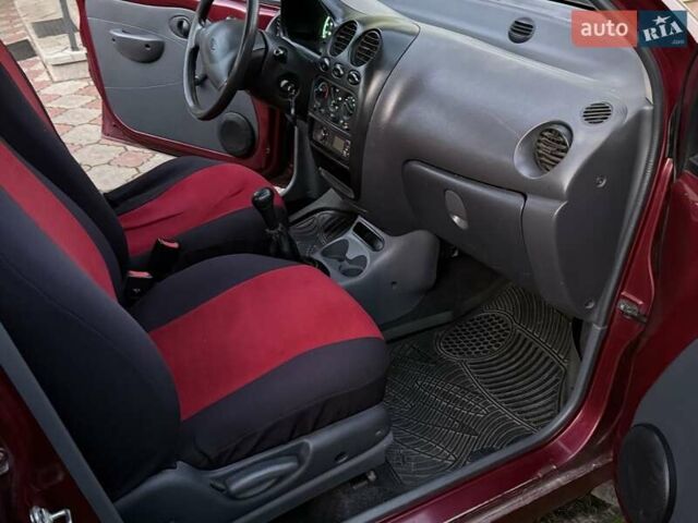 Красный Дэу Матиз, объемом двигателя 0.8 л и пробегом 44 тыс. км за 1850 $, фото 9 на Automoto.ua
