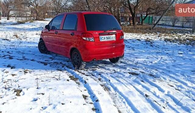 Красный Дэу Матиз, объемом двигателя 0.8 л и пробегом 74 тыс. км за 2900 $, фото 6 на Automoto.ua