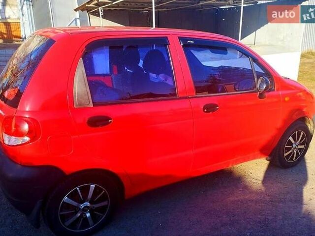 Красный Дэу Матиз, объемом двигателя 0.8 л и пробегом 80 тыс. км за 3500 $, фото 5 на Automoto.ua