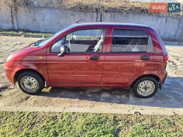 Червоний Деу Матіз, об'ємом двигуна 0.8 л та пробігом 137 тис. км за 2300 $, фото 4 на Automoto.ua
