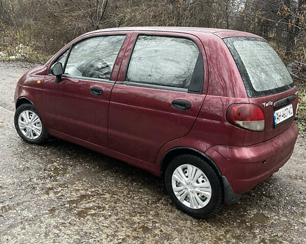 Червоний Деу Матіз, об'ємом двигуна 0.8 л та пробігом 177 тис. км за 1700 $, фото 2 на Automoto.ua