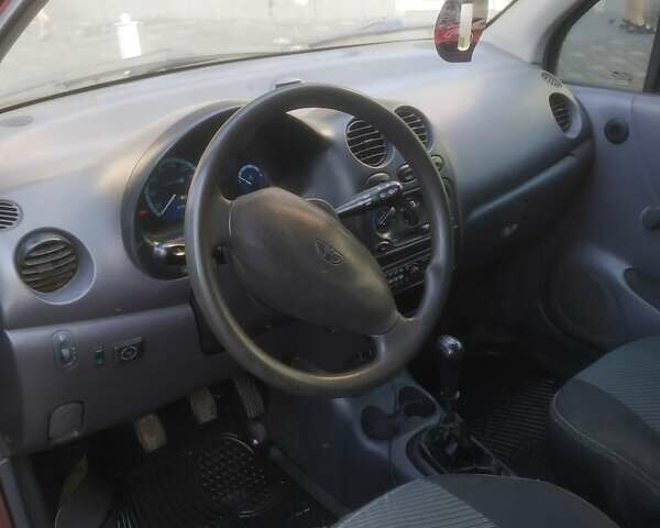 Червоний Деу Матіз, об'ємом двигуна 0.8 л та пробігом 86 тис. км за 2700 $, фото 3 на Automoto.ua