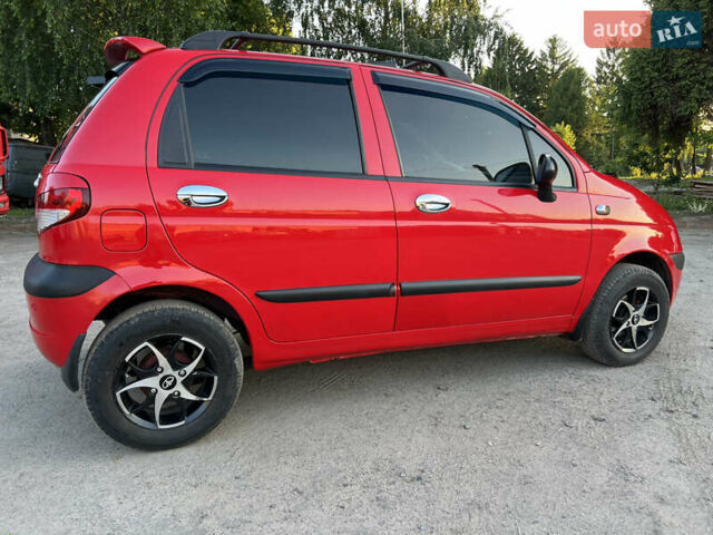 Красный Дэу Матиз, объемом двигателя 0.8 л и пробегом 160 тыс. км за 2700 $, фото 9 на Automoto.ua