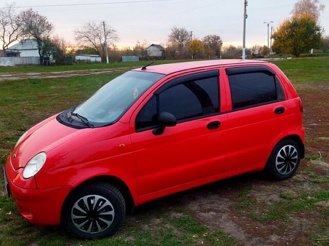 Красный Дэу Матиз, объемом двигателя 0.8 л и пробегом 98 тыс. км за 2150 $, фото 3 на Automoto.ua