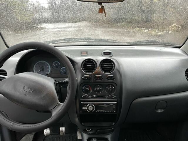 Червоний Деу Матіз, об'ємом двигуна 0.8 л та пробігом 177 тис. км за 1700 $, фото 5 на Automoto.ua